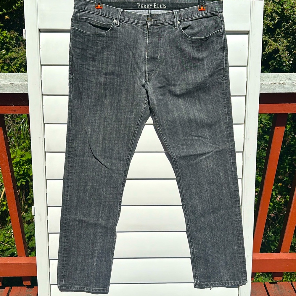 Perry Ellis men’s jeans 38/32